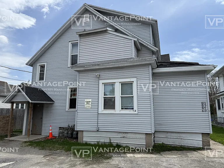 813 N Broadway — Photo 14