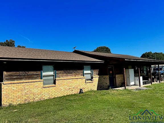 4th image of 111 Private Road 4433
