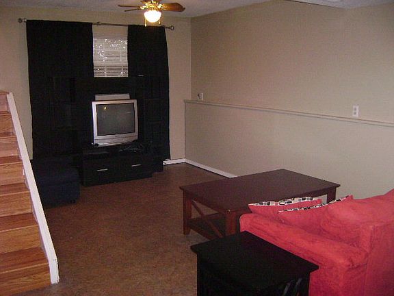 4th image of 1614 Shady Ct