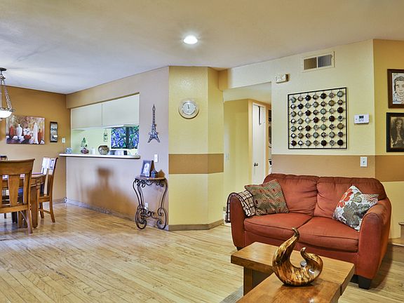 5th image of 229 Park Shadow Ct