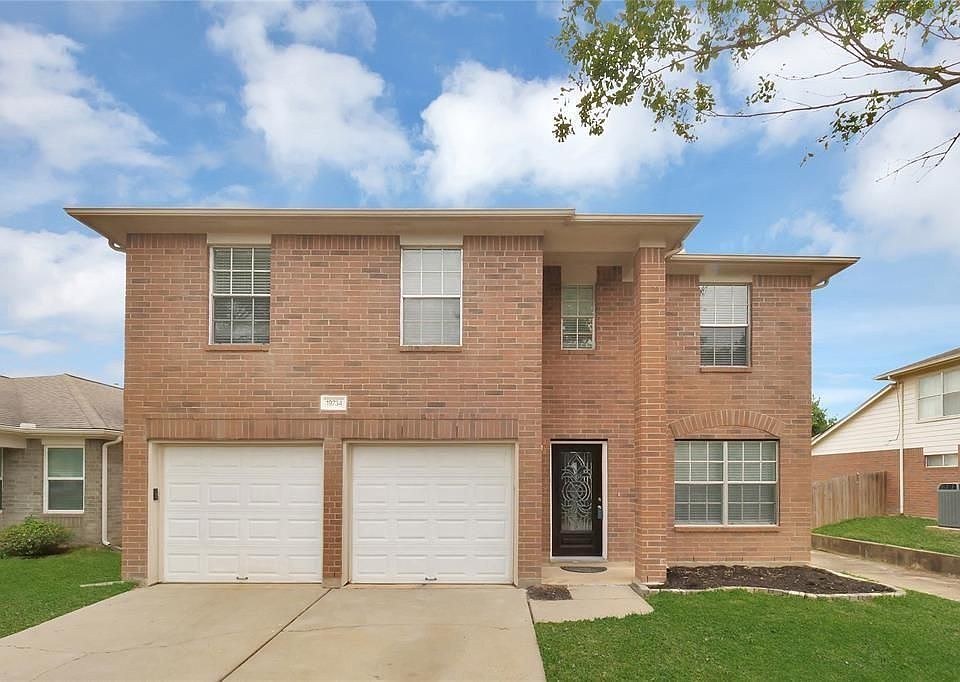 1st image of 19734 Twin Canyon Ct