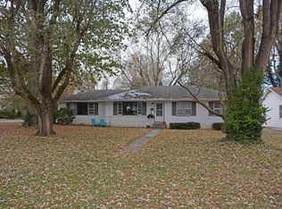 2425 S Wallis Smith Blvd, Springfield, MO 65804