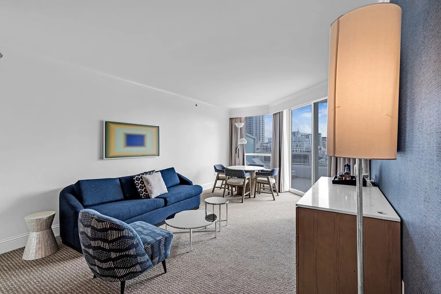 1 bed, 2.0 bath, 1076 sqft, $8,201 — Photo 1