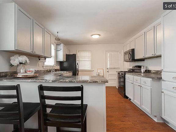 5th image of 7545 Liberty Ave