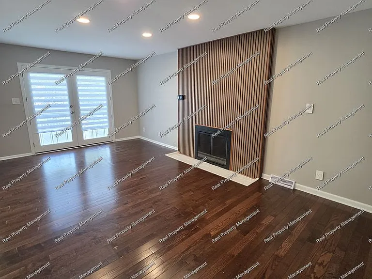 10016 Twin Creek Blvd — Photo 12
