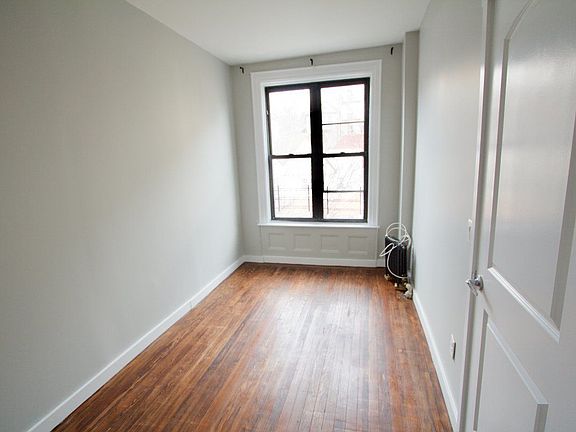 4th image of 36 Marble Hill Ave APT 4F