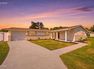 1280 Saxon Blvd, Deltona, FL 32725