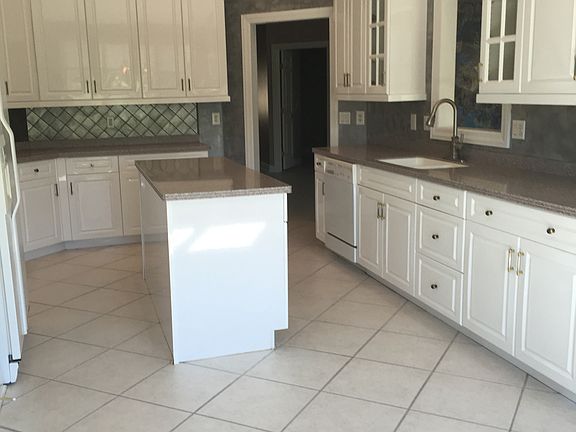Corian counters & island