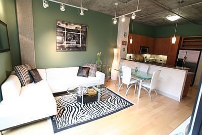 1st image of 840 E Green St Unit 327