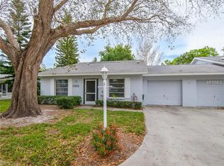7305 Eleanor Cir, Sarasota, FL 34243