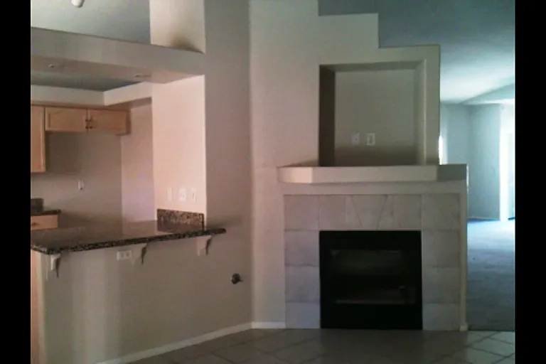 208 Highgate St — Photo 5