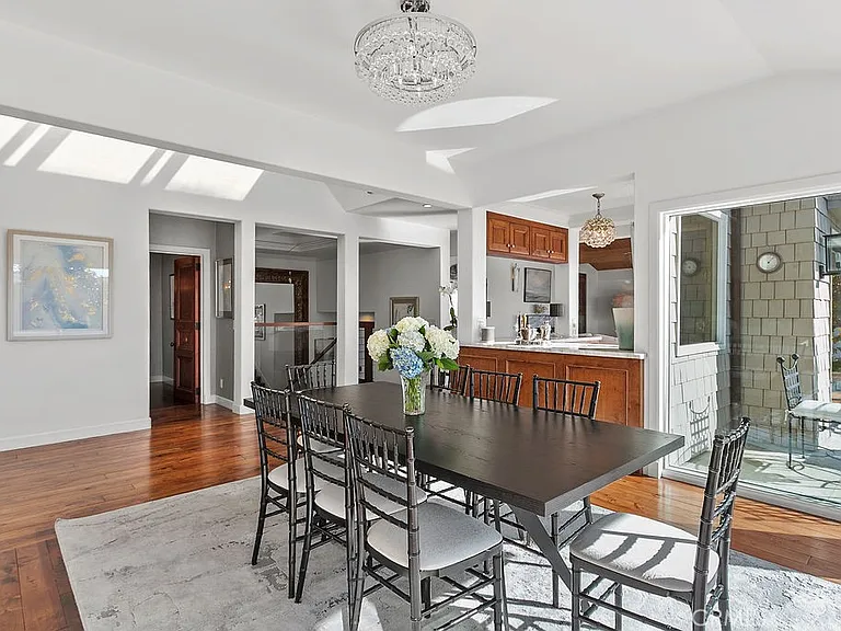 1010 Emerald Bay — Photo 24