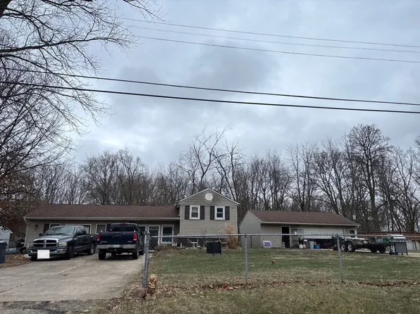 120 Kohl St, Creve Coeur, IL 61610