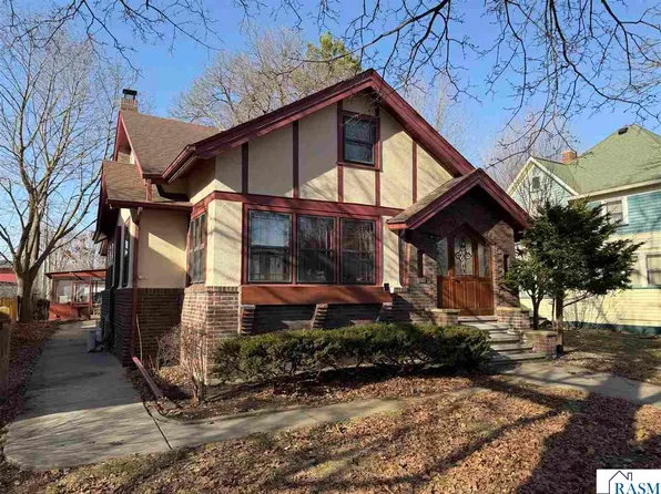 222 S Washington St, New Ulm, MN 56073