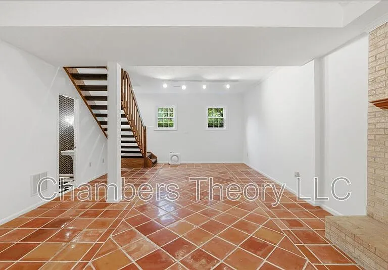 1436 Ironwood Dr — Photo 33