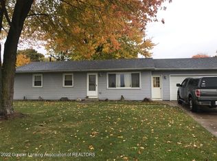 486 S State St, Pewamo, MI 48873
