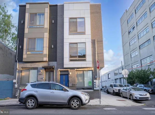 2942 W Master St, Philadelphia, PA 19121
