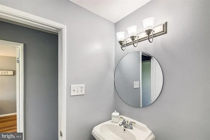 324 W Deer Park Rd — Photo 24