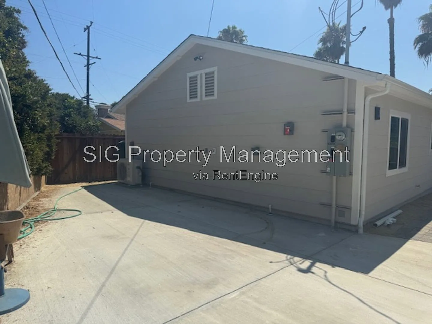 2 bed, 2.0 bath, 1200 sqft, $3,200 — Photo 3