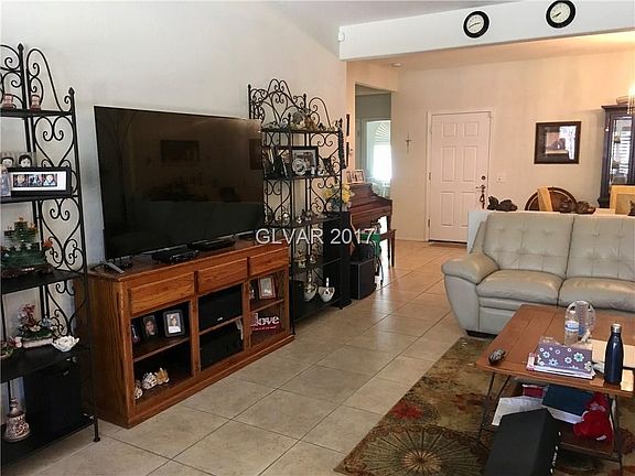 2nd image of 5970 Crossfield Ave