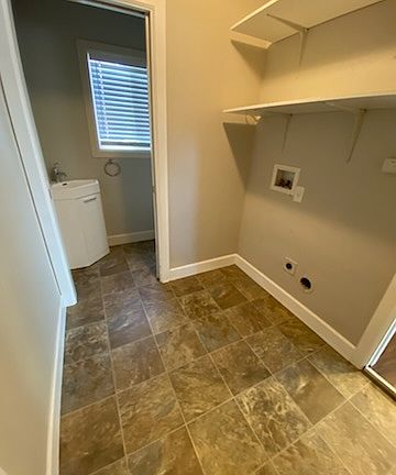 5th image of 775 W Vista Ave S #775