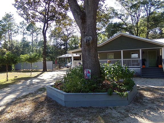 Front Privacy by pool