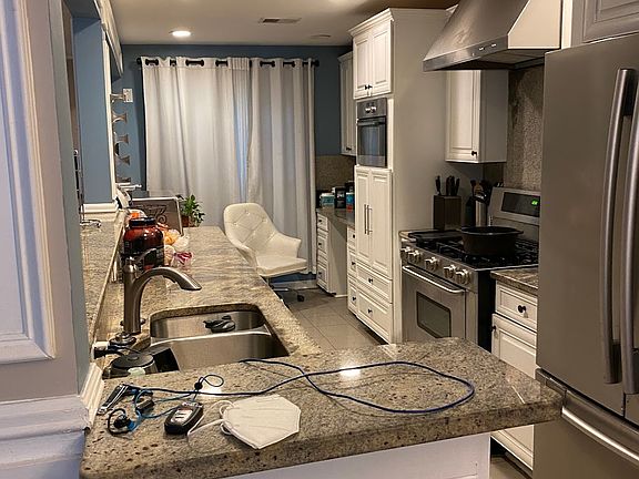 2nd image of 707 Garden Walk Dr