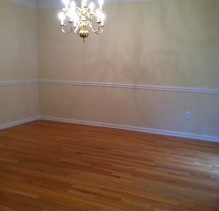 http://www.propertyboss.net/CustomerImages/EXCALIBR_92531/media/Properties/5106%20Heritage%20Oaks%20Lane%20SW%20(TERM)/zsmall_C5106-IMG_1930.JPG
