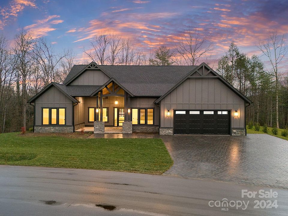 1st image of 455 Ascension Valley #11