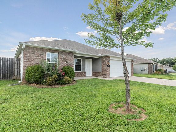 2nd image of 3568 Alliance Dr