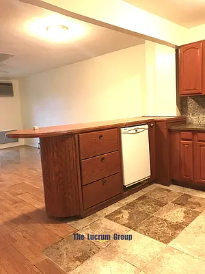 Rented by Lucrum Group | media 9