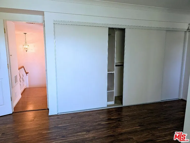4804 S La Villa Marina #A — Photo 8