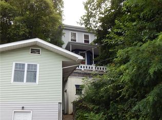 38 Orchard St, Port Jervis, NY 12771