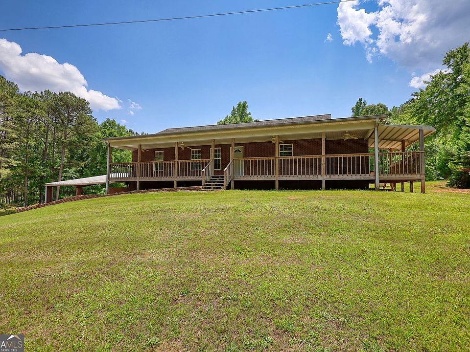 1st image of 360 Parr Farm Rd