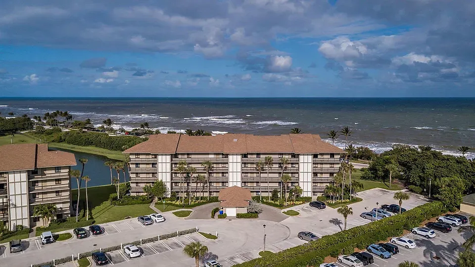 2 bed, 1385 sqft, $6,500 — Photo 3