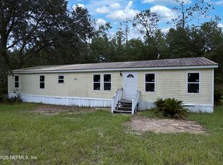 173 HILL TOP Loop, Hawthorne, FL 32640
