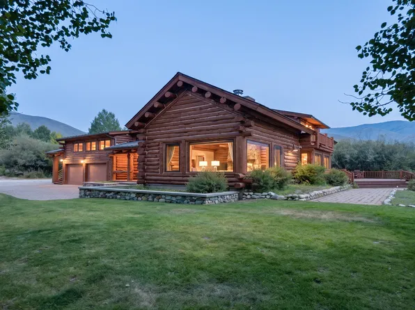 410 Morning Star Rd, Sun Valley, ID 83353