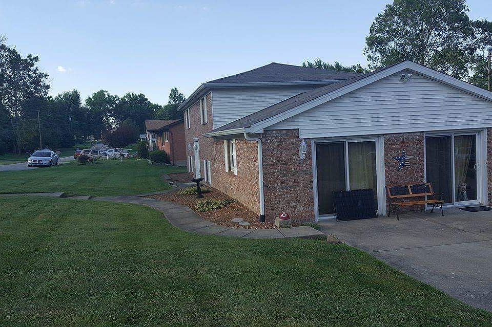 1st image of 735 Skyline Dr