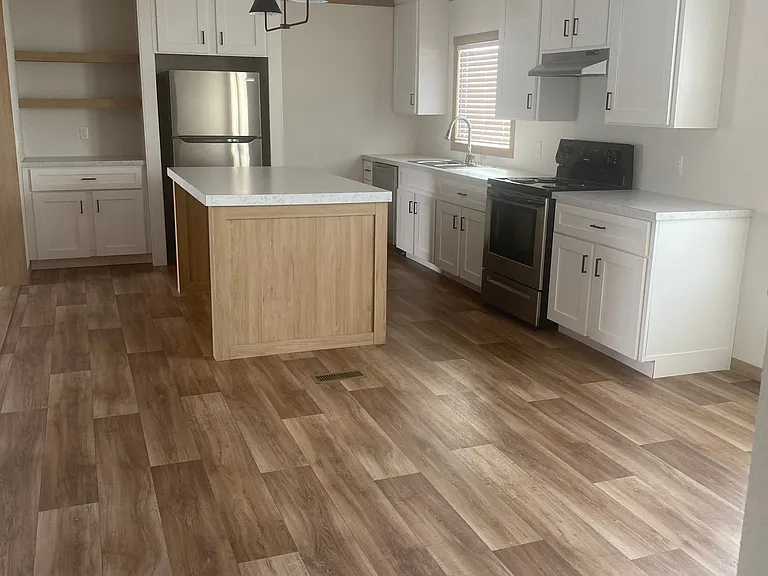 Woodlake Estates (TX) — Photo 47