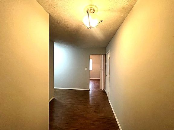 Spacious Entrance Foyer