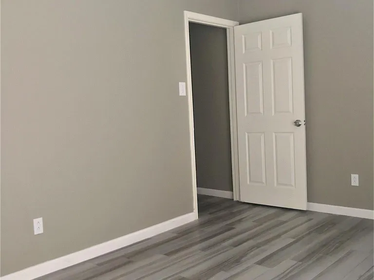15810 Tumbling Rapids Dr — Photo 14