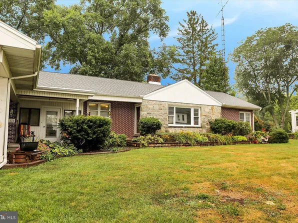 7540 Carlisle Rd, Wellsville, PA 17365