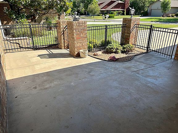 Front Courtyard