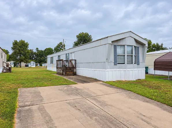 18125 Macarthur Dr, North Little Rock, AR