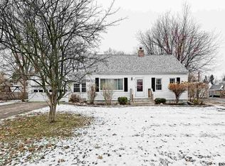 45 Park Ave, Latham, NY 12110