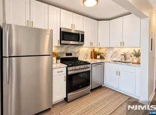 120 Sussex St 5B, Hackensack, NJ 07601