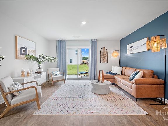 2nd image of 32 Lakefront Drive