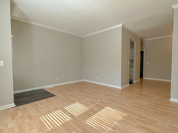 5th image of 5153 Waterman Blvd