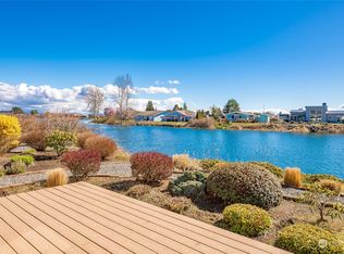 5433 Salish Rd, Blaine, WA 98230