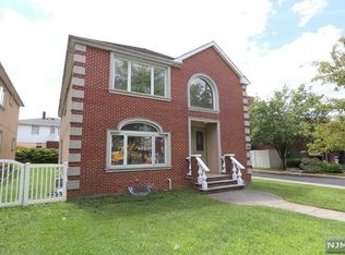 412 Brinkerhoff Ave, Fort Lee, NJ 07024